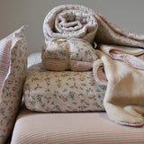 Bedding Set Berry Picking